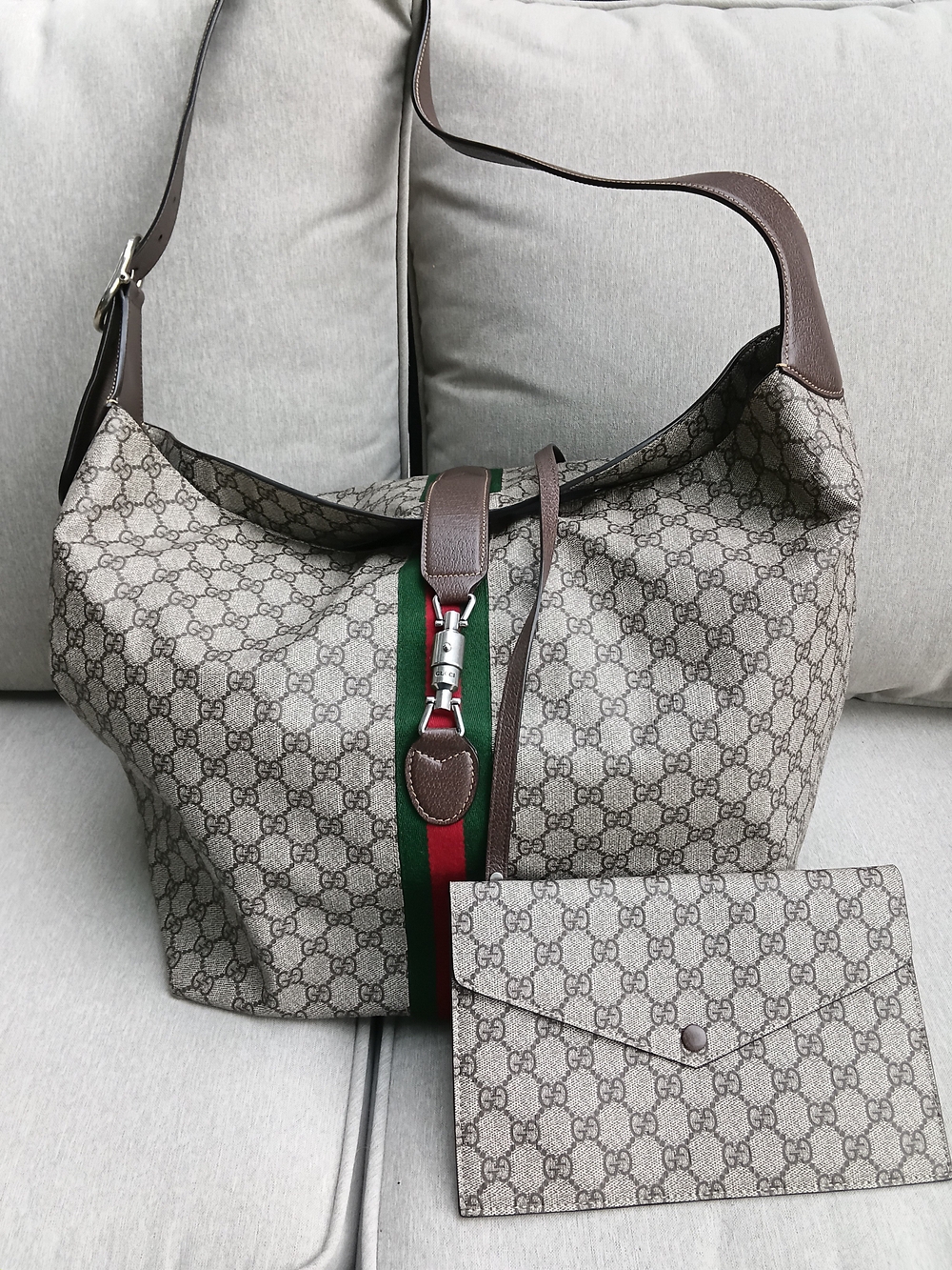 Gucci Beige/Gray Monogram Travel Tote with Green & Red Web Stripe - COA INCLUDED - Picture 3 of 16
